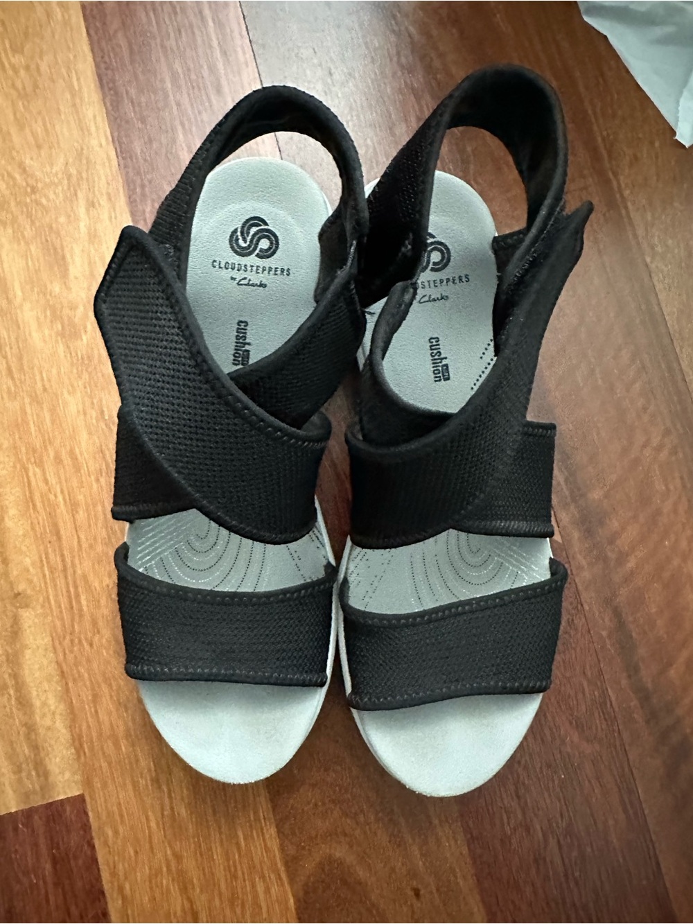 Clarks Black Elastic Cross-Strap Comfort Sandals